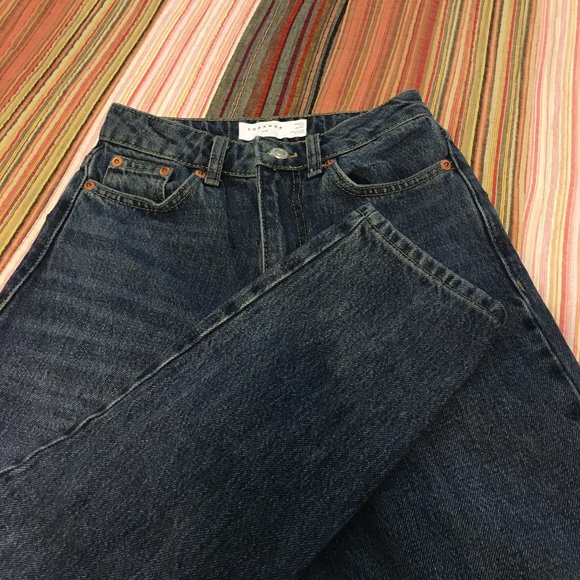 w2430 jeans size